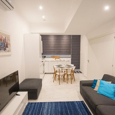 4 Bedroom Apartment Near Sliema Seafront Екстер'єр фото