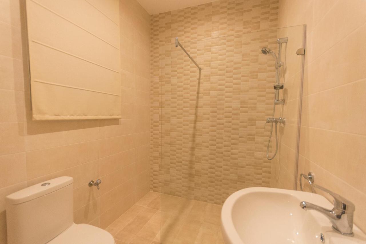 4 Bedroom Apartment Near Sliema Seafront Екстер'єр фото